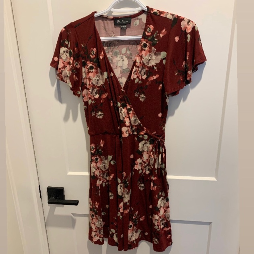 BCX Dress, burgundy floral, Sz Small
